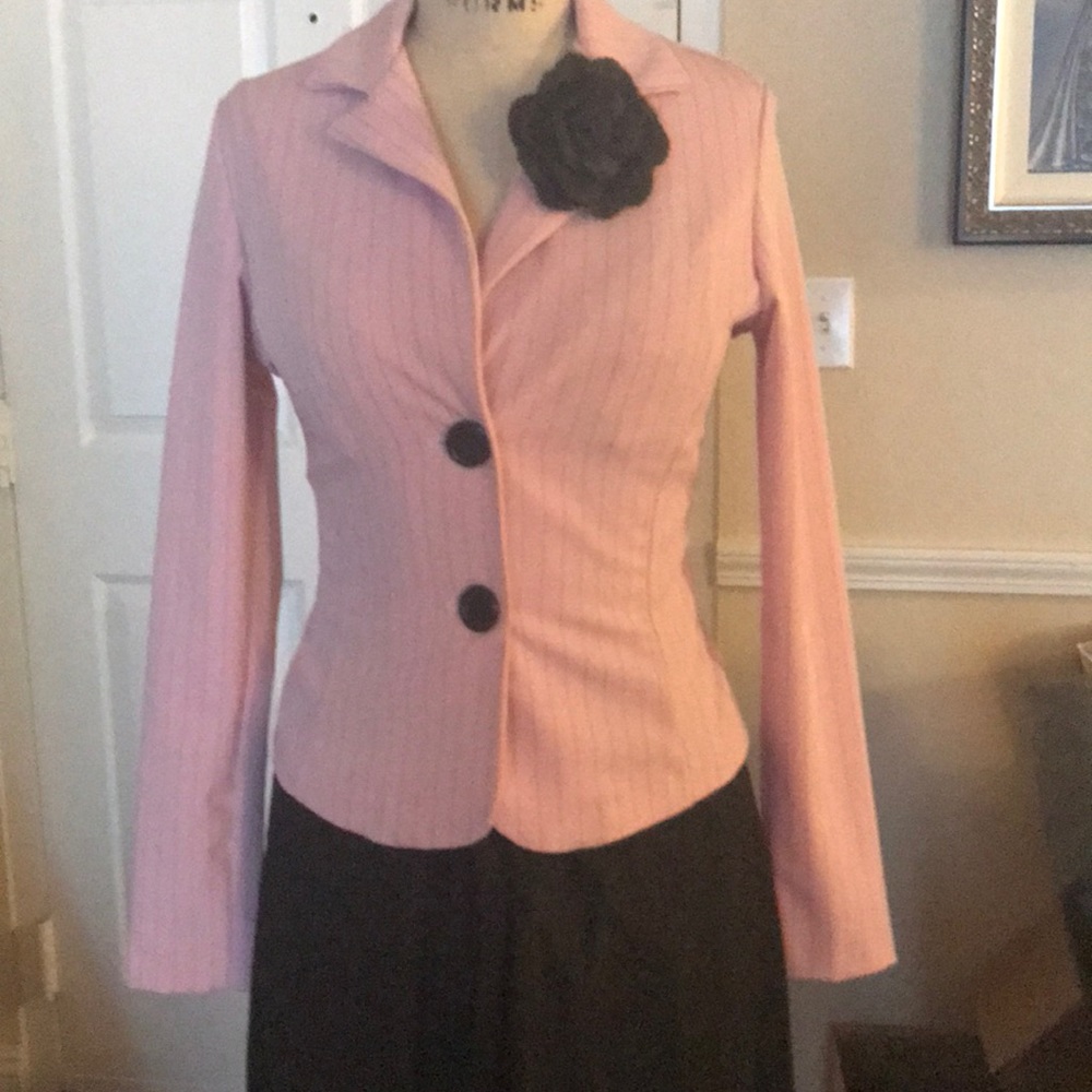 Chinese Laundry Pink and black pinstriped suit top